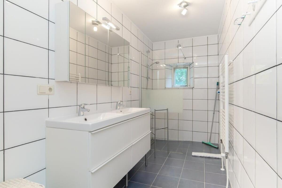Hello Zeeland - Vakantiehuis Het Blauwe Hof Koudekerke Eksteriør billede